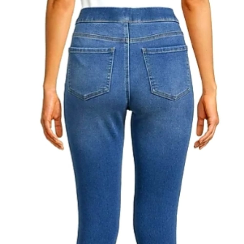 COPY - Faded Glory Jean button and zipper Jeggings